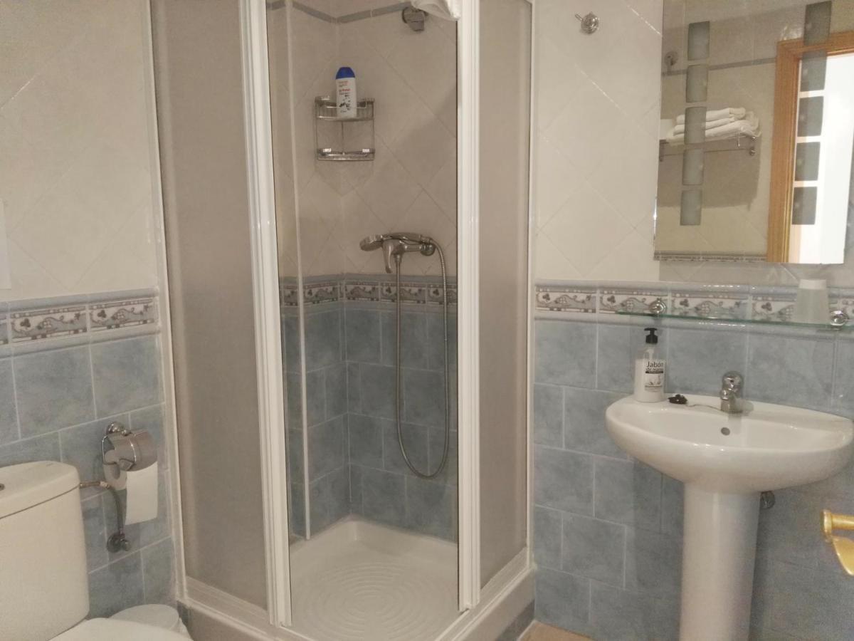 Apartamentos El Barrio Nerja Bagian luar foto