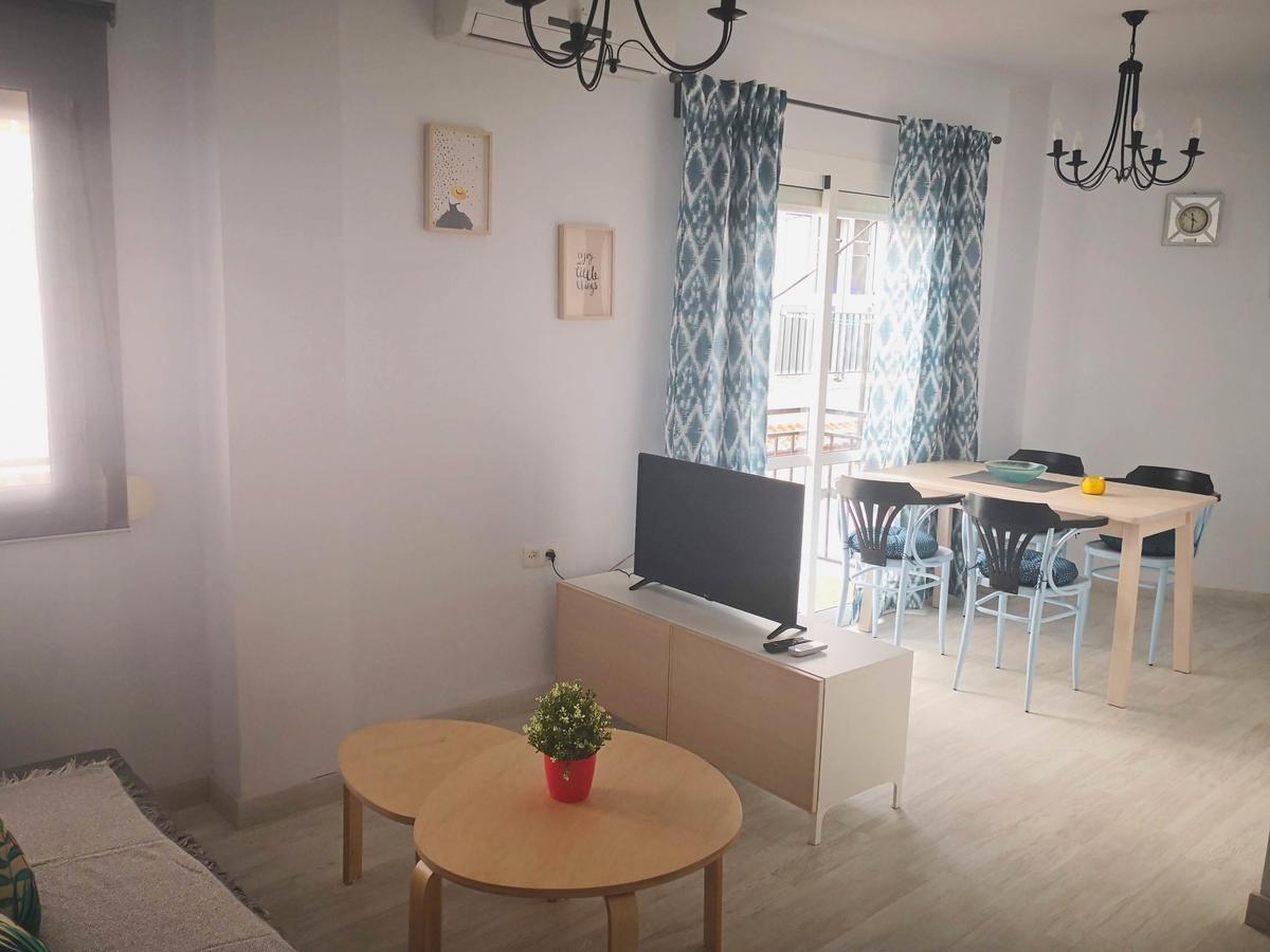 Apartamentos El Barrio Nerja Bagian luar foto